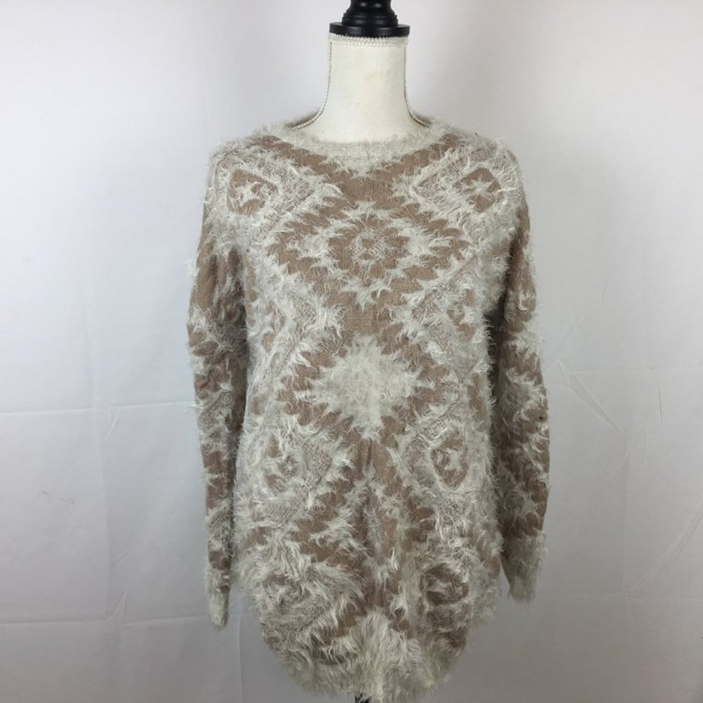 Gianni Bini Eyelash Oversized Sweater Size XS